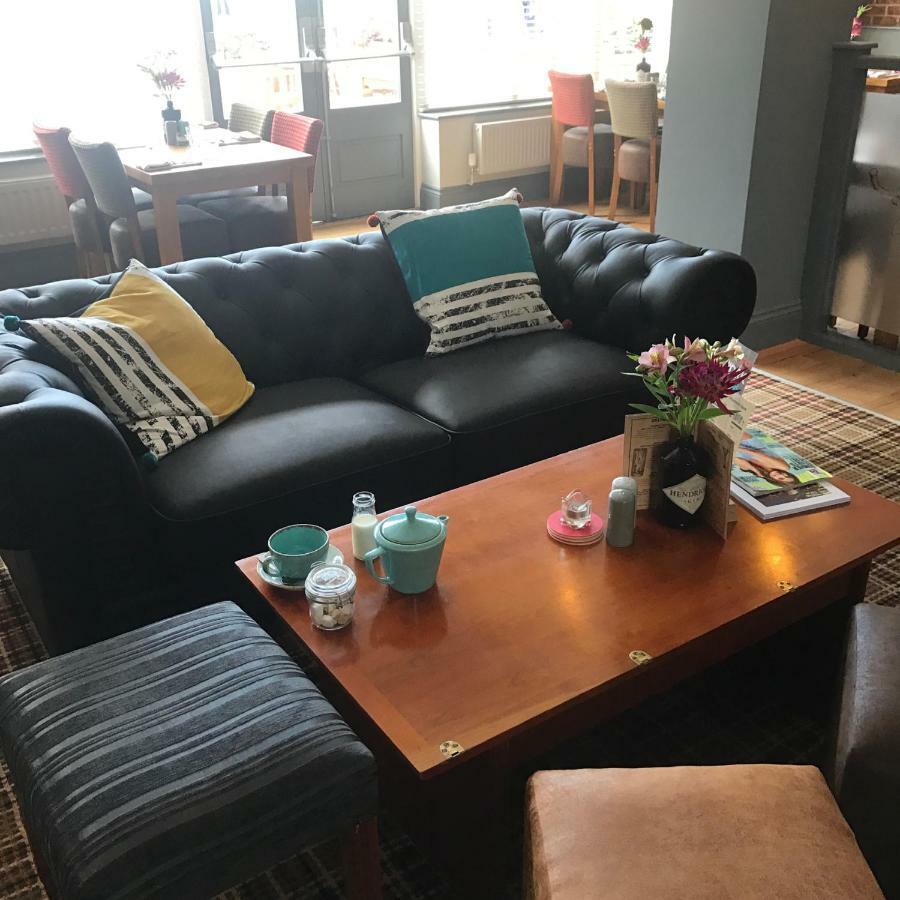 Strawberry Bank Hotel, Nec Meriden  Eksteriør bilde